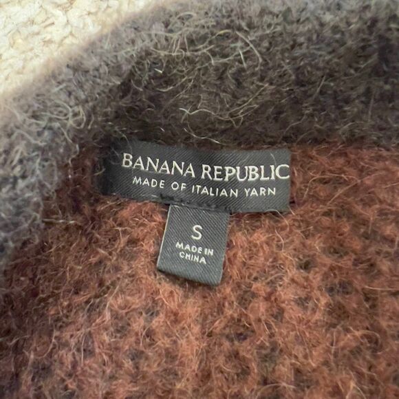 Banana Republic Chocolate brown Alpaca Yarn Sweater/ Italian Yarn Sweater size S - Picture 4 of 16